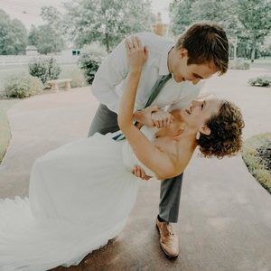 Meet your Posher, Chloe